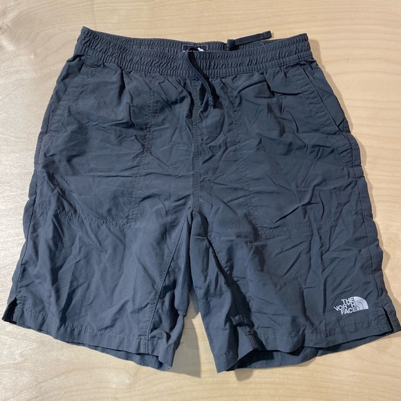 The North Face Gray Shorts Small (LW) - Picture 4 of 10